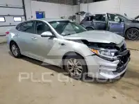 2017 KIA Optima photo