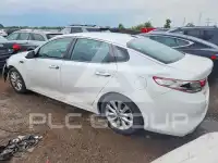 2017 KIA Optima photo