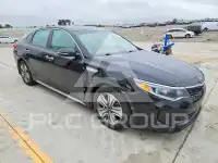 2017 KIA Optima photo