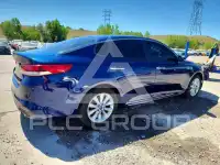 2017 KIA Optima photo