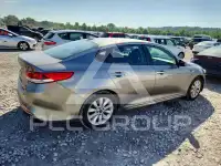 2017 KIA Optima фото