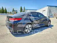 2017 KIA Optima photo