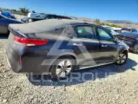 2017 KIA Optima photo