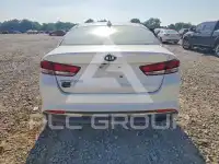 2017 KIA Optima photo