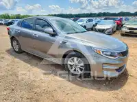 2017 KIA Optima photo