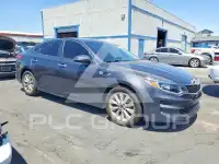 2017 KIA Optima фото