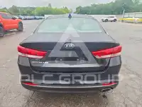 2017 KIA Optima photo