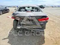 2017 KIA Optima photo
