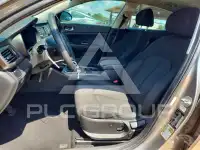 2017 KIA Optima photo