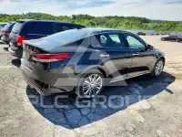2017 KIA Optima photo