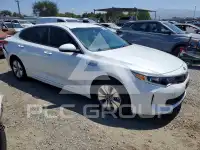 2017 KIA Optima photo