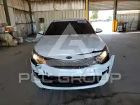 2017 KIA Optima photo
