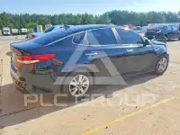 2017 KIA Optima photo