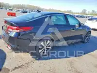 2017 KIA Optima photo
