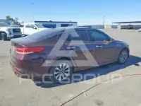 2017 KIA Optima фото