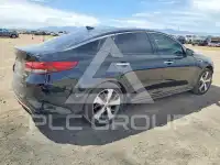 2017 KIA Optima photo