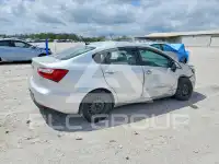 2017 KIA Rio photo