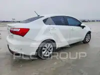 2017 KIA Rio photo