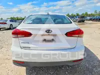 2017 KIA Forte фото
