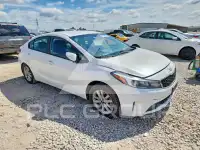 2017 KIA Forte фото