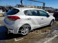 2017 KIA Forte фото