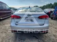 2017 KIA Forte фото