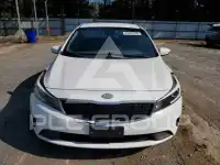 2017 KIA Forte фото