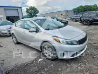 2017 KIA Forte фото