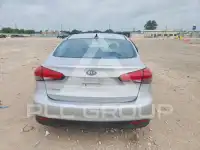 2017 KIA Forte фото
