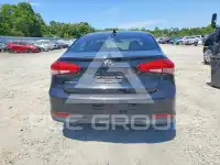 2017 KIA Forte photo