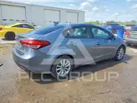 2017 KIA Forte photo