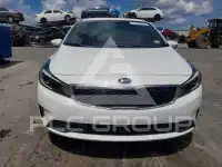 2017 KIA Forte фото