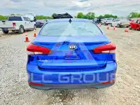 2017 KIA Forte photo