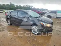 2017 KIA Forte фото