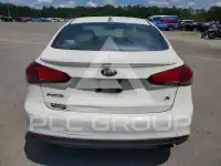 2017 KIA Forte фото