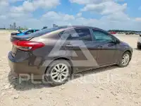 2017 KIA Forte фото