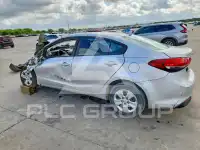 2017 KIA Forte фото