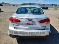 2017 KIA Forte фото