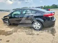2017 KIA Forte photo
