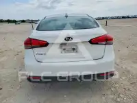 2017 KIA Forte photo