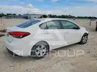 2017 KIA Forte photo