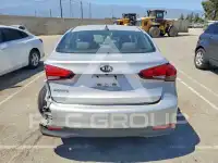 2017 KIA Forte photo