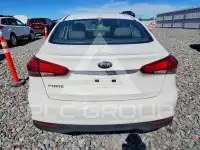 2017 KIA Forte фото
