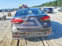 2017 KIA Forte фото