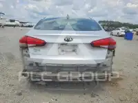2017 KIA Forte фото