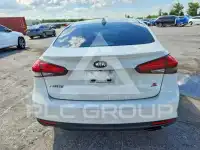 2017 KIA Forte photo