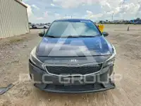 2017 KIA Forte photo