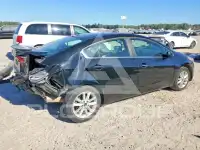2017 KIA Forte фото