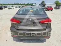 2017 KIA Forte фото
