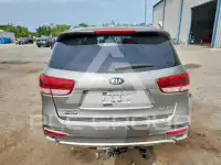 2017 KIA Sorento photo